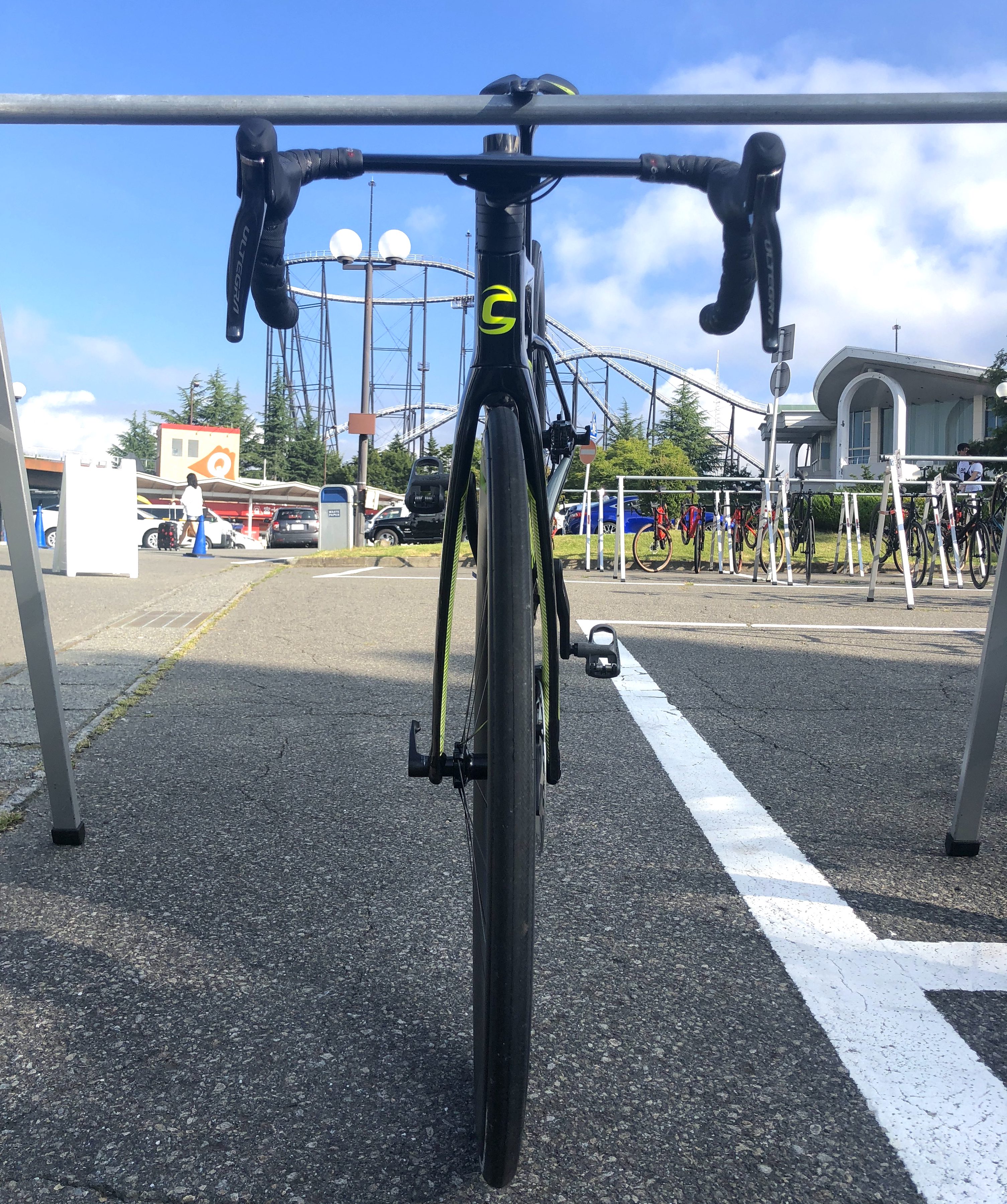 フロントビューの写真