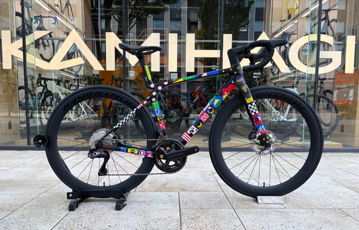 TREK50周年】限定デザインのMADONE入荷しました！ | KAMIHAGI cycle